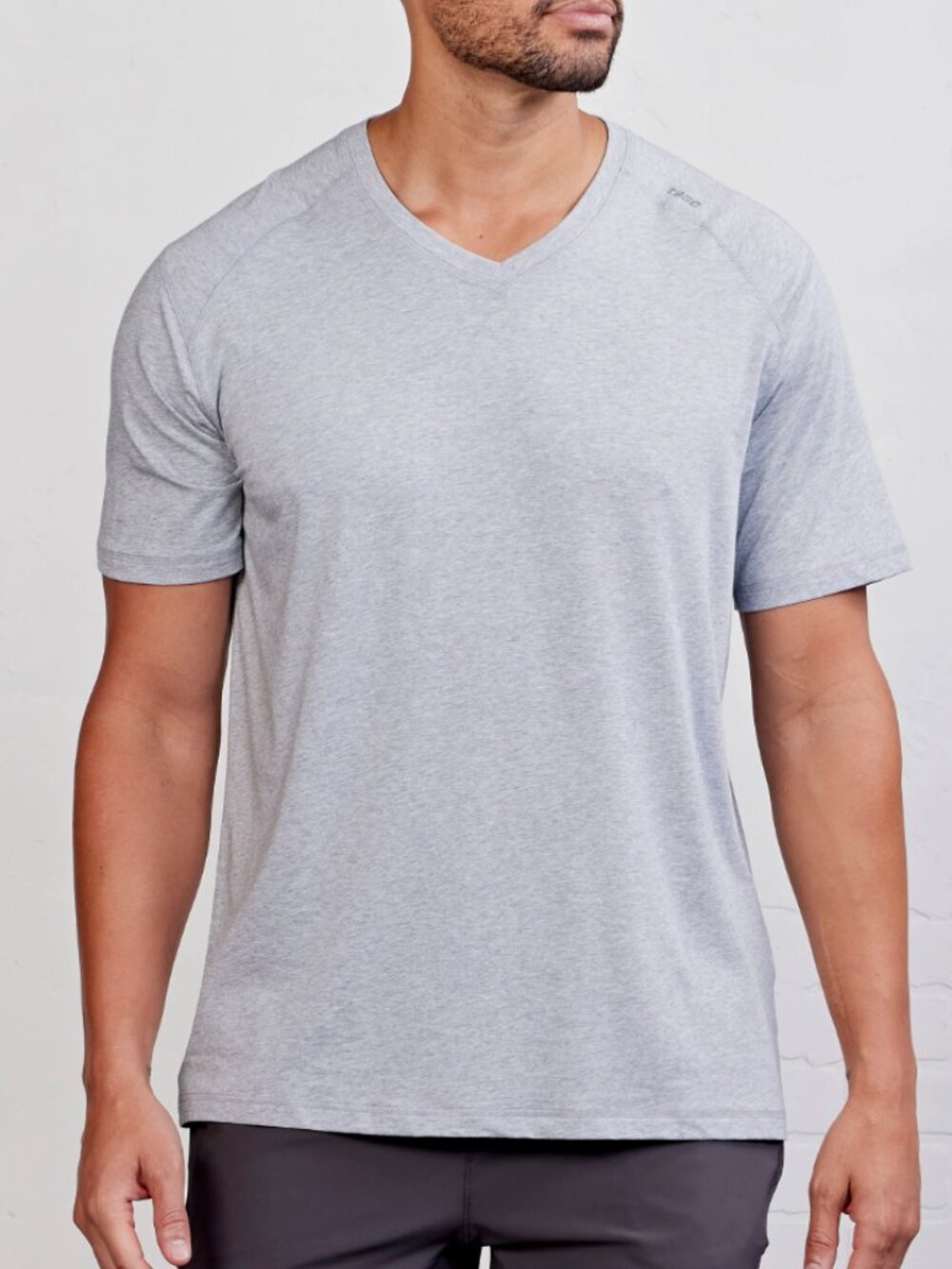tasc Performance Carrollton V-Neck T-Shirt Heathered Gray